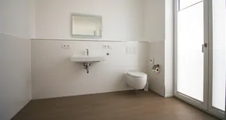 von_poll_real_estate_property_25123057_image_8