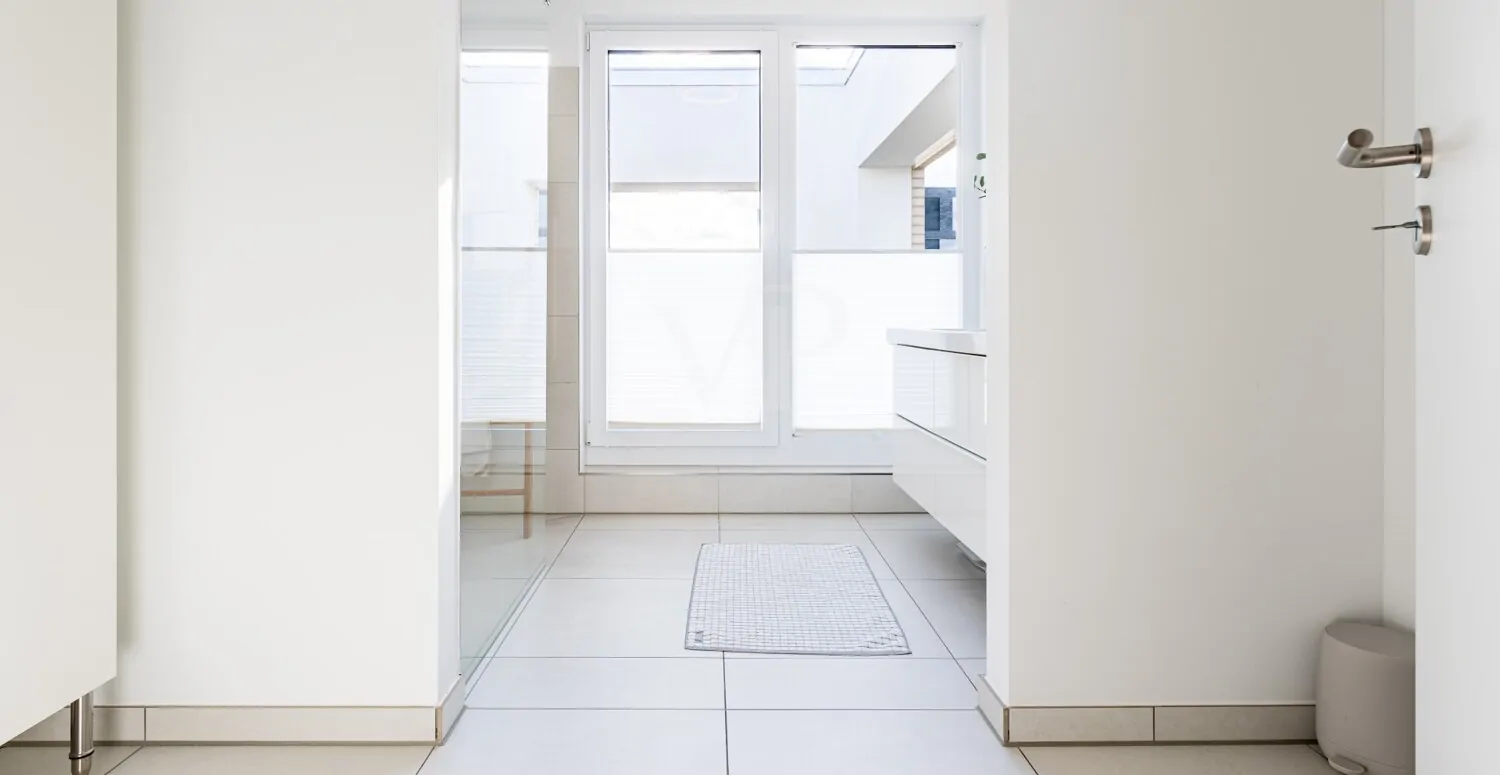 EN-SUITE-BAD | MASTERBEDROOM