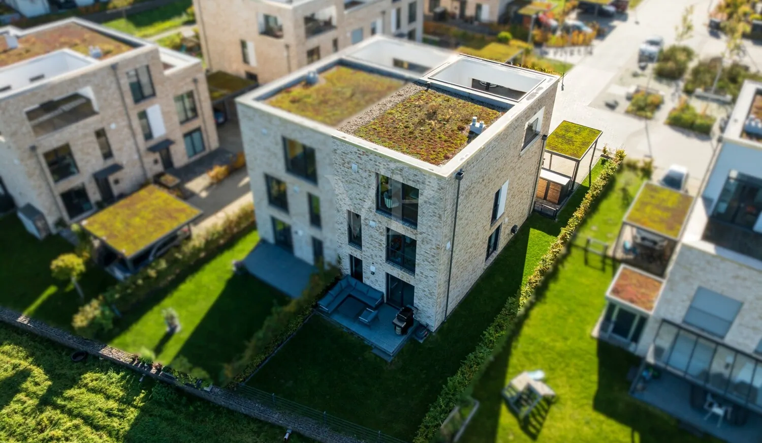 BEGRÜNTES FLACHDACH