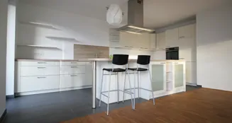 von_poll_real_estate_property_25123061_image_6