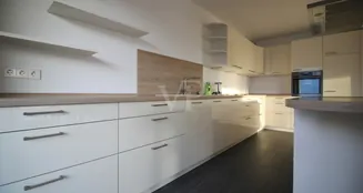 von_poll_real_estate_property_25123061_image_5