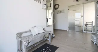 von_poll_real_estate_property_25123070_image_2