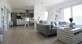 von_poll_real_estate_property_25123070_image_3