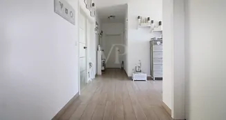 von_poll_real_estate_property_25123070_image_7