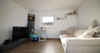 von_poll_real_estate_property_25123072_image_6