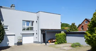 von_poll_real_estate_property_26123002_image_1