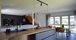 von_poll_real_estate_property_26123002_image_6