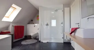 von_poll_real_estate_property_26123002_image_13