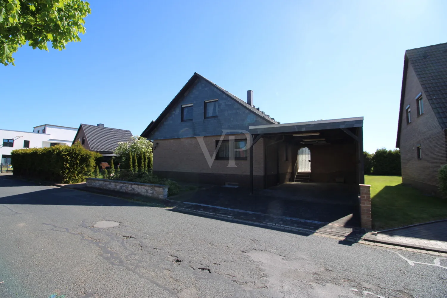 HAUS | CARPORT