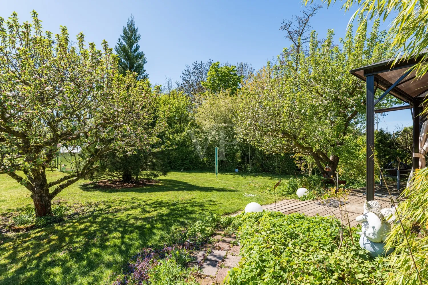 GARTEN
