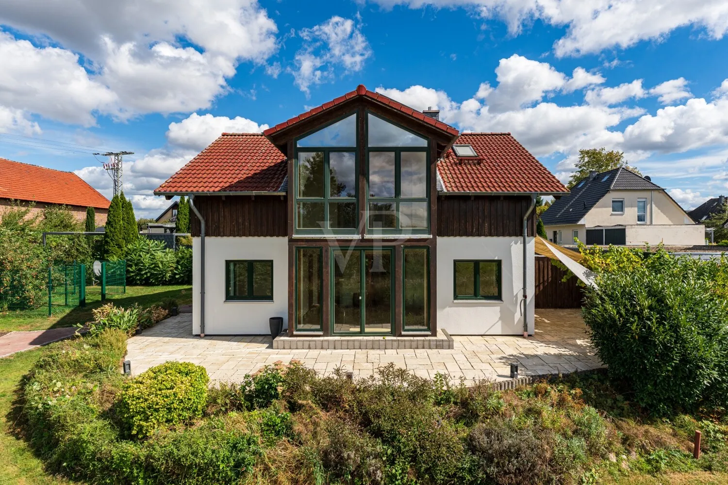 HAUS | GARTENSEITE