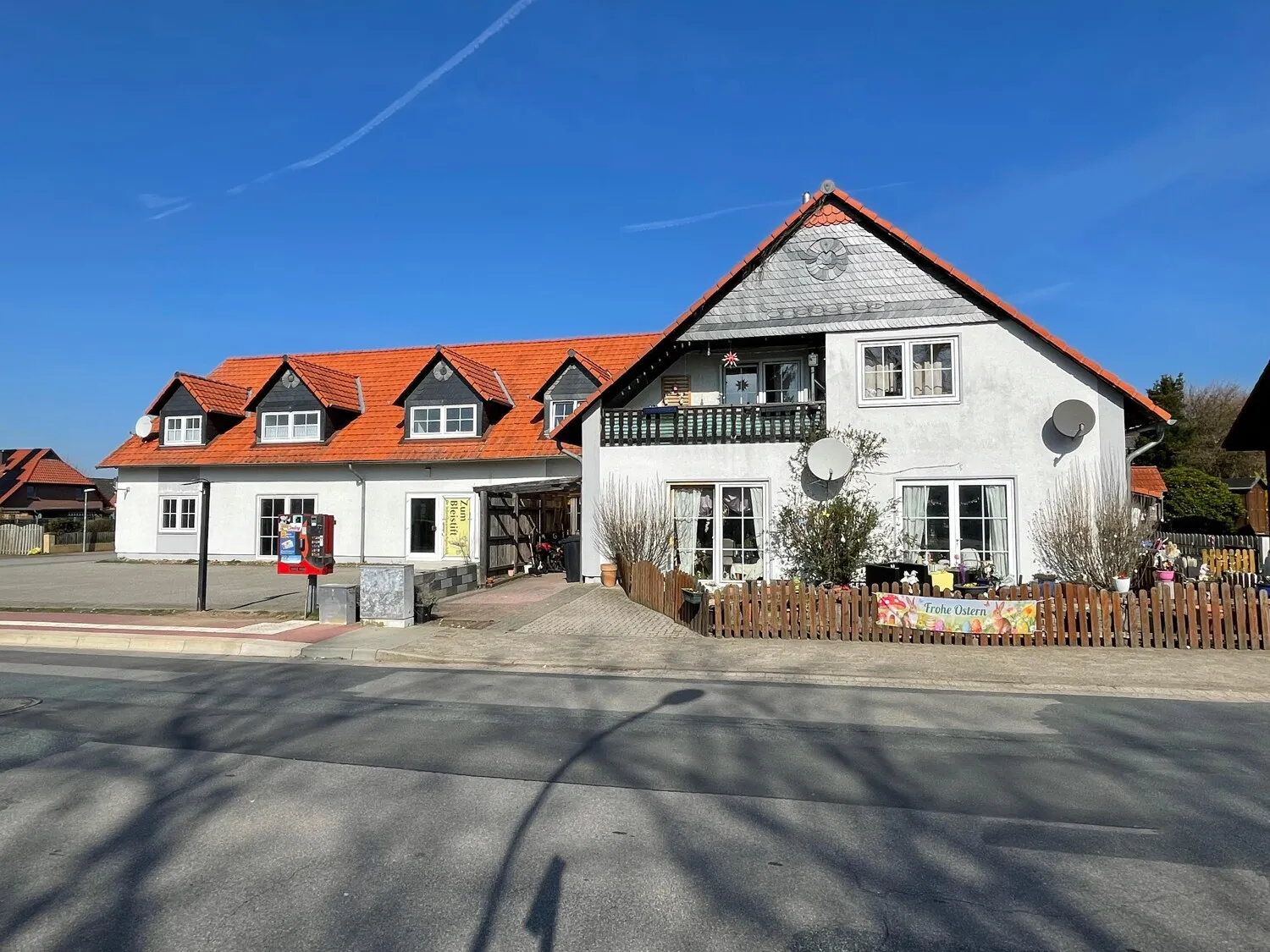 ANSICHT | OSTEN