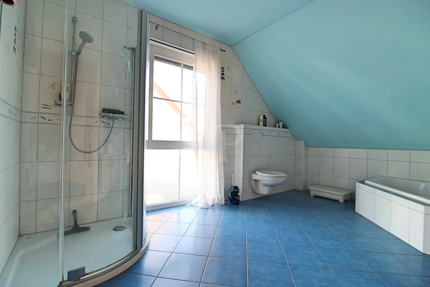 BADEZIMMER OG