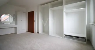 von_poll_real_estate_property_25123004_image_14