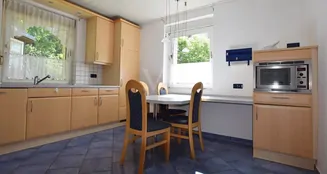 von_poll_real_estate_property_25123012_image_14