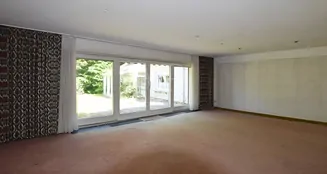 von_poll_real_estate_property_25123012_image_18