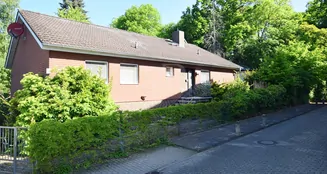 von_poll_real_estate_property_25123012_image_1