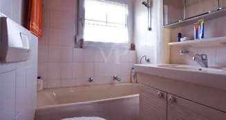 von_poll_real_estate_property_25123017_image_7