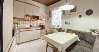 von_poll_real_estate_property_25202027_image_9