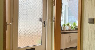 von_poll_real_estate_property_25202027_image_4