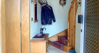 von_poll_real_estate_property_25202027_image_3