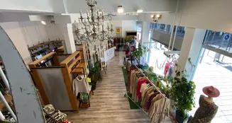 von_poll_real_estate_property_25202011_image_2