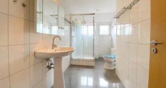 von_poll_real_estate_property_25202018_image_26