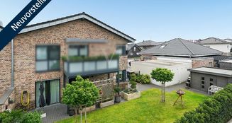 von_poll_real_estate_property_25202015_image_0