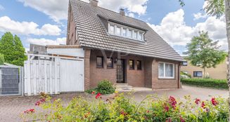 von_poll_real_estate_property_25202016_image_3