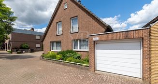 von_poll_real_estate_property_25202016_image_2