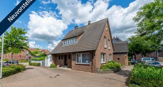 von_poll_real_estate_property_25202016_image_0