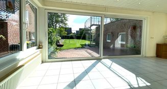 von_poll_real_estate_property_25202017_image_3