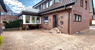 von_poll_real_estate_property_25202017_image_22