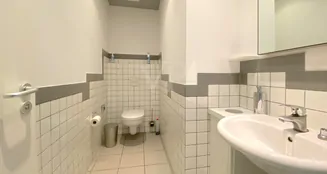 von_poll_real_estate_property_25202024_image_14