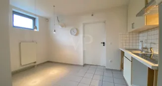 von_poll_real_estate_property_26202005_image_12