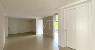 von_poll_real_estate_property_26202005_image_24