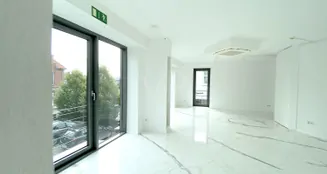 von_poll_real_estate_property_26202005_image_20