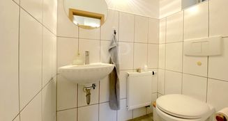 von_poll_real_estate_property_25202021_image_13