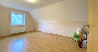 von_poll_real_estate_property_25202021_image_22