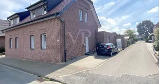 von_poll_real_estate_property_25202026_image_2