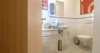 von_poll_real_estate_property_25202026_image_10