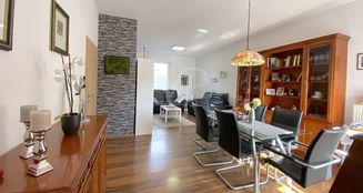 von_poll_real_estate_property_25202026_image_4