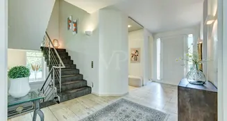 von_poll_real_estate_property_25202022_image_6