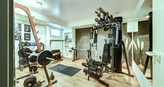 von_poll_real_estate_property_25202022_image_30