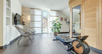 von_poll_real_estate_property_25202022_image_26