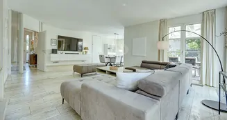 von_poll_real_estate_property_25202022_image_8