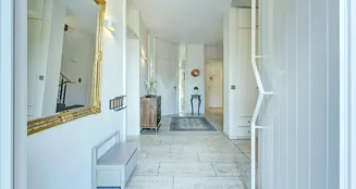 von_poll_real_estate_property_25202022_image_4