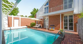 von_poll_real_estate_property_25202022_image_16