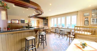 von_poll_real_estate_property_25202023_image_5