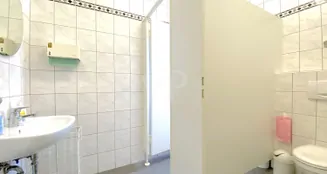 von_poll_real_estate_property_25202023_image_10